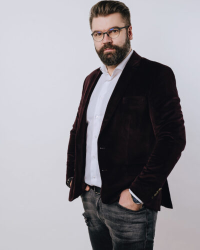 Tomasz Spalik – General Manager, Neo-Świat Tomasz Spalik – Dyrektor Generalny, Neo-Świat